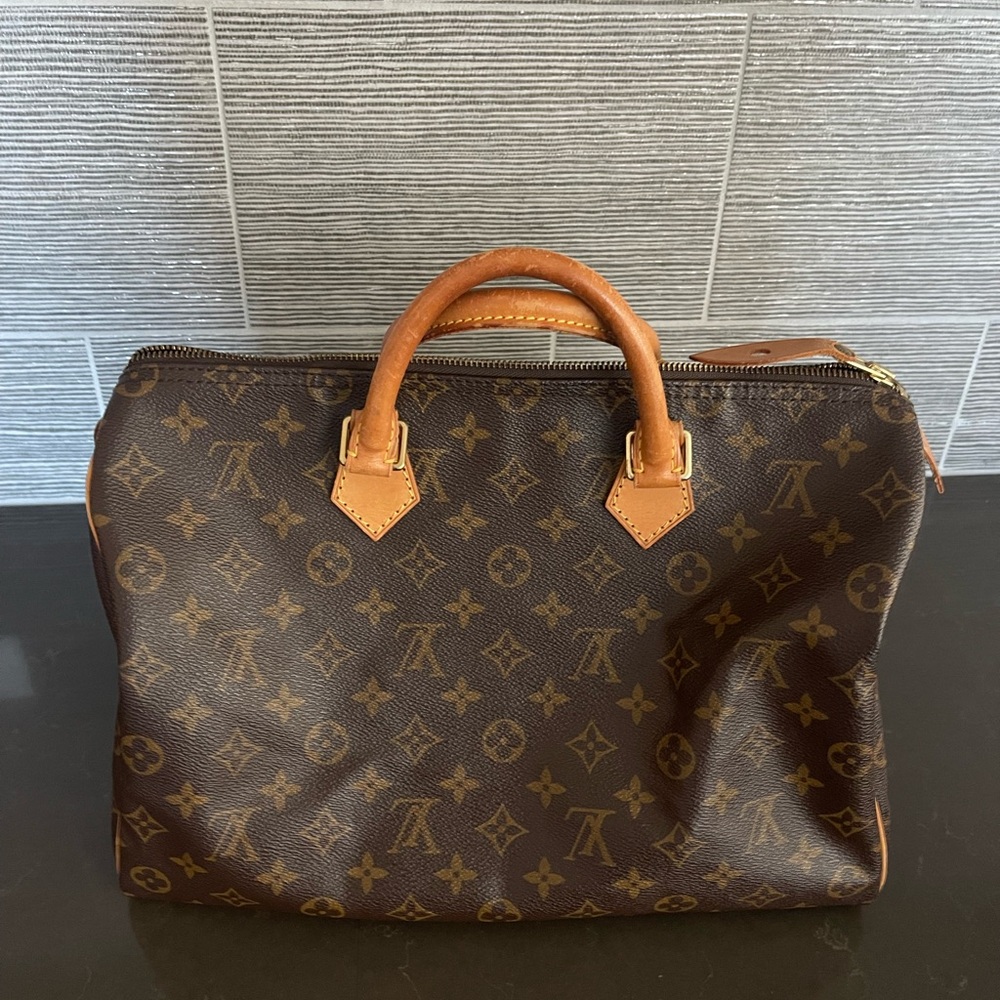 LOUIS VUITTON MONOGRAM SPEEDY 35 - Picture 2 of 11